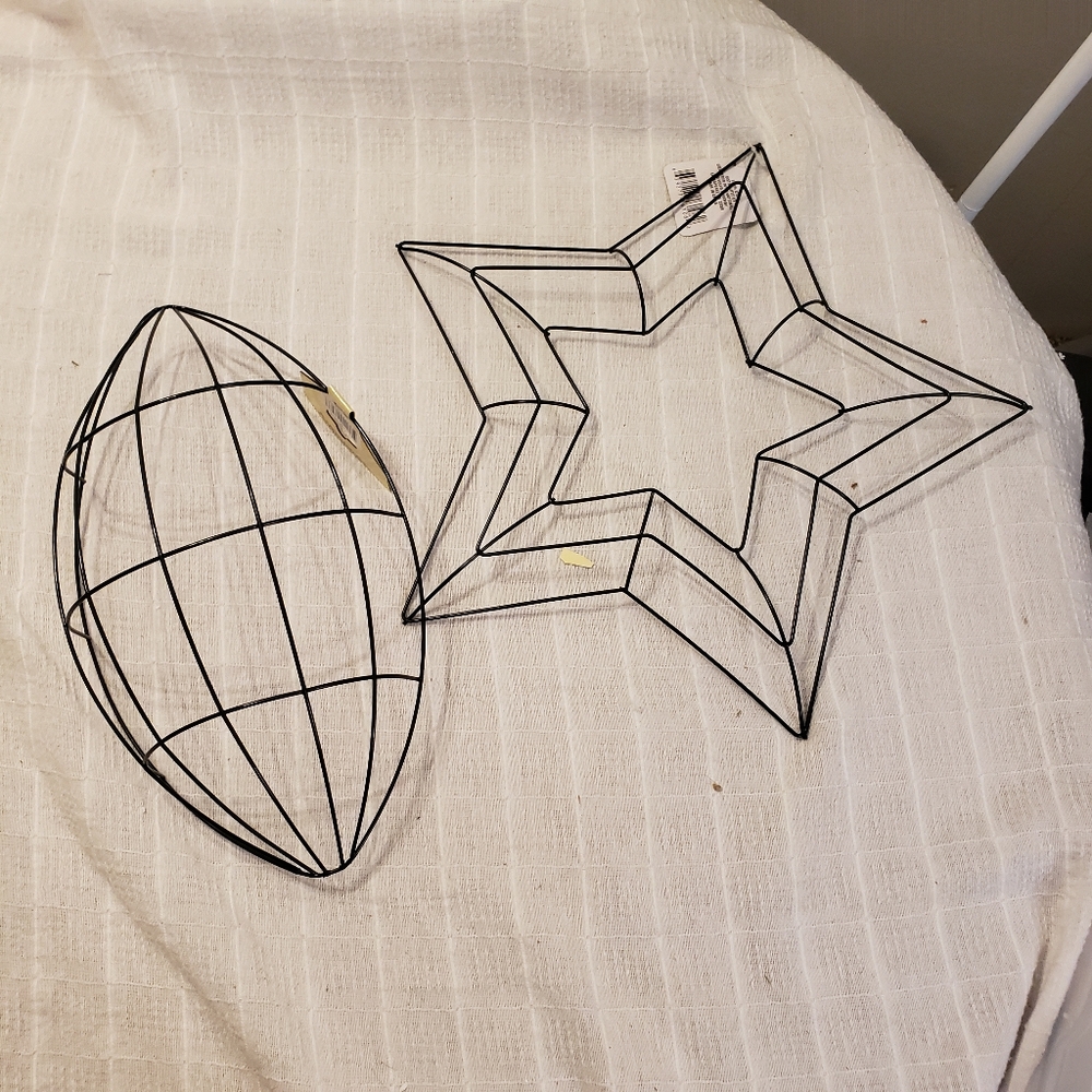 Football and star wreath forms